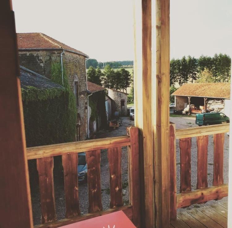 Chambres D'Hotes Les Templiers Rugney Εξωτερικό φωτογραφία